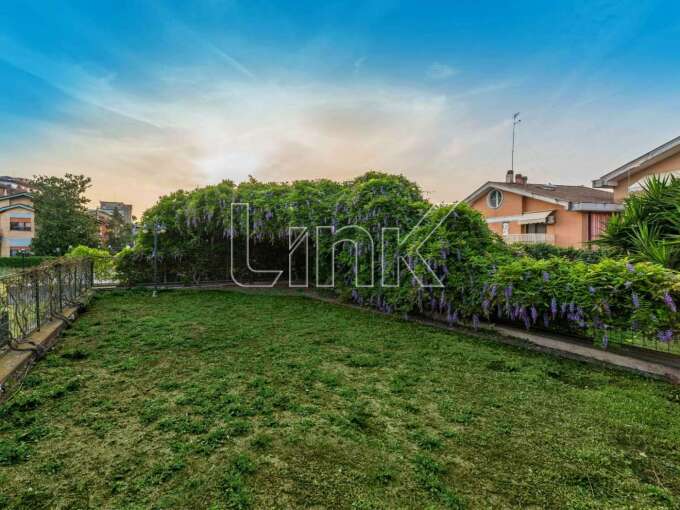 Villa in vendita via Cassia, Roma