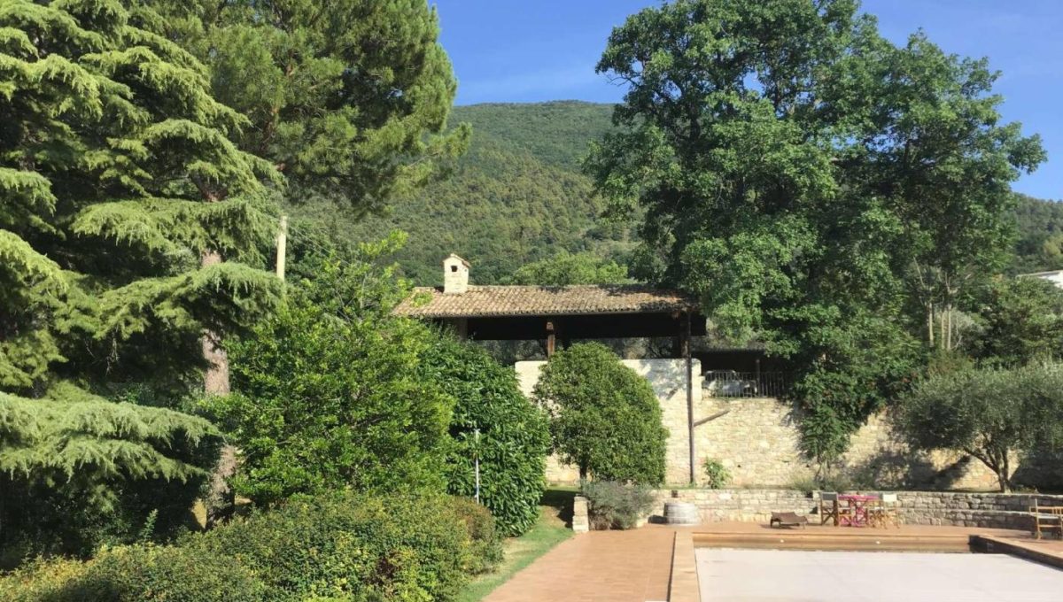 Casale in vendita Santa Maria di Reggiano, Spoleto