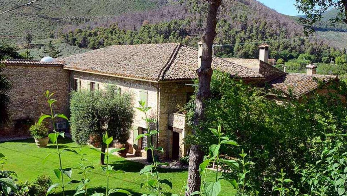 Casale in vendita Santa Maria di Reggiano, Spoleto