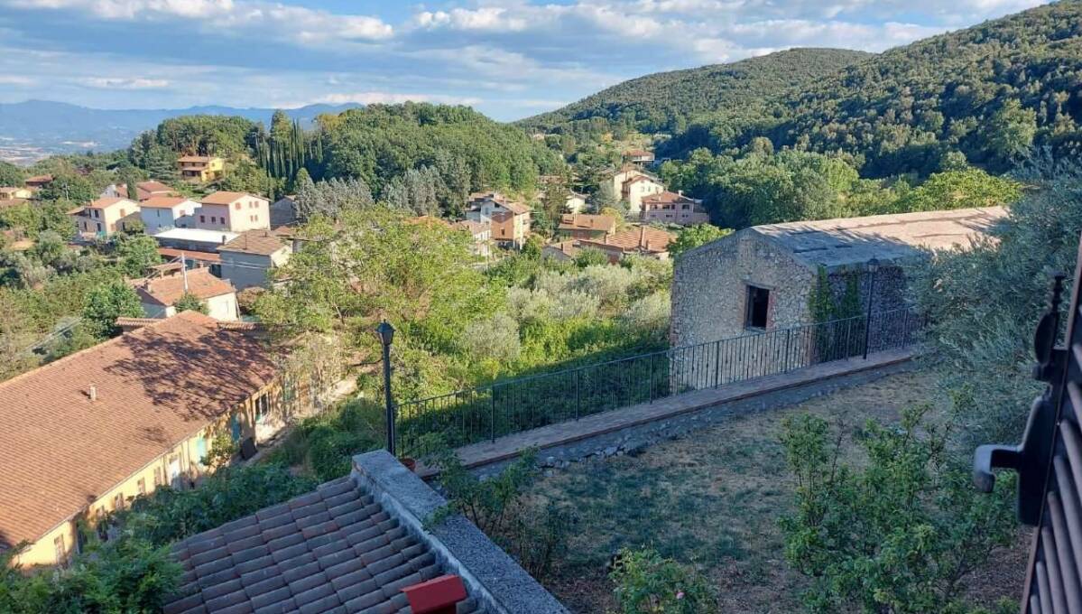 Cielo terra in vendita via del Pellegrino, Capitone, Narni