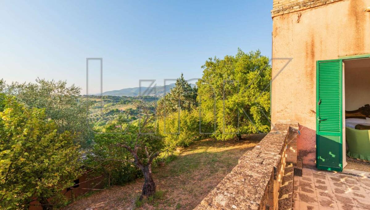 Edificio in vendita via Provinciale Stazione, Poggio Mirteto (Rieti)