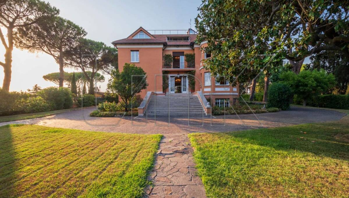 Villa in vendita via della Camilluccia, Roma