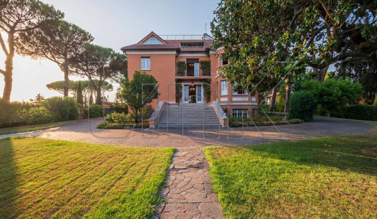 Villa in vendita via della Camilluccia, Roma