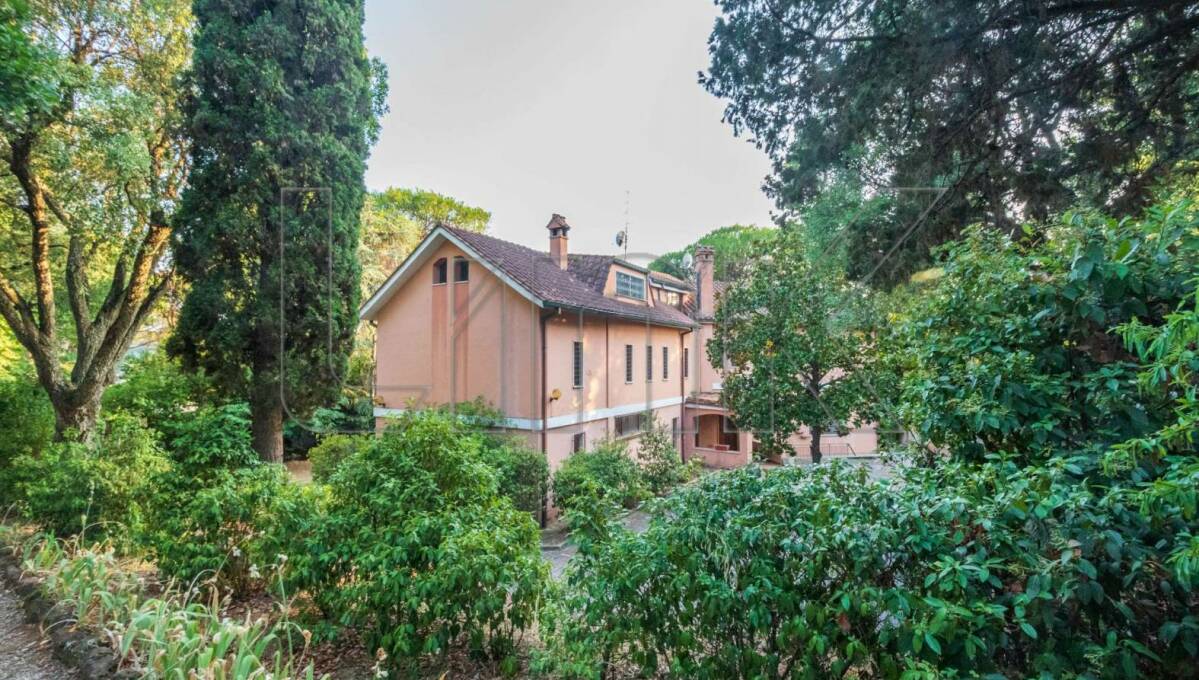 Villa in vendita via della Camilluccia, Roma