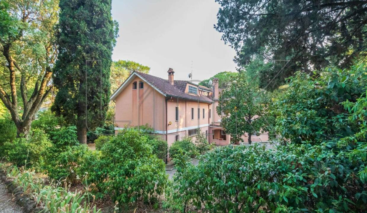 Villa in vendita via della Camilluccia, Roma