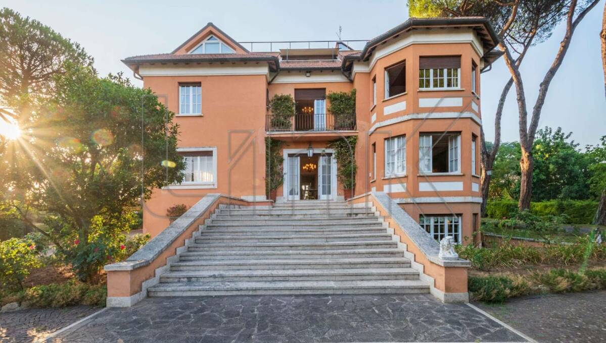 Villa in vendita via della Camilluccia, Roma