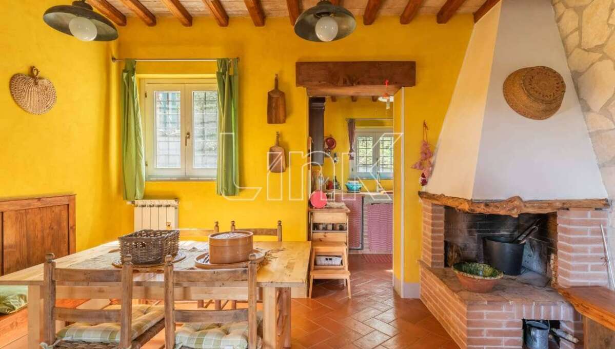 Casa indipendente in vendita via Fosso di Giove, Penna in Teverina (TR)