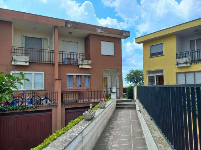 Villa a schiera in vendita  via delle Prata, Vetralla (VT)