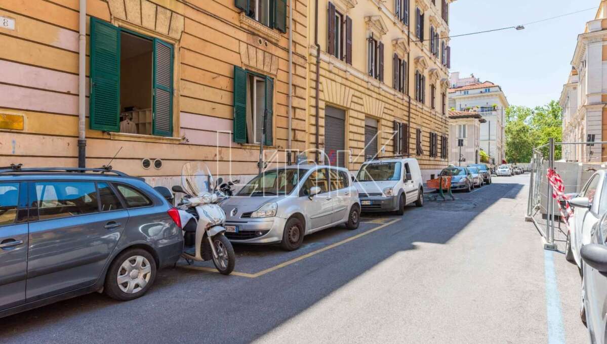 Appartamento in vendita via Maria Cristina, Roma