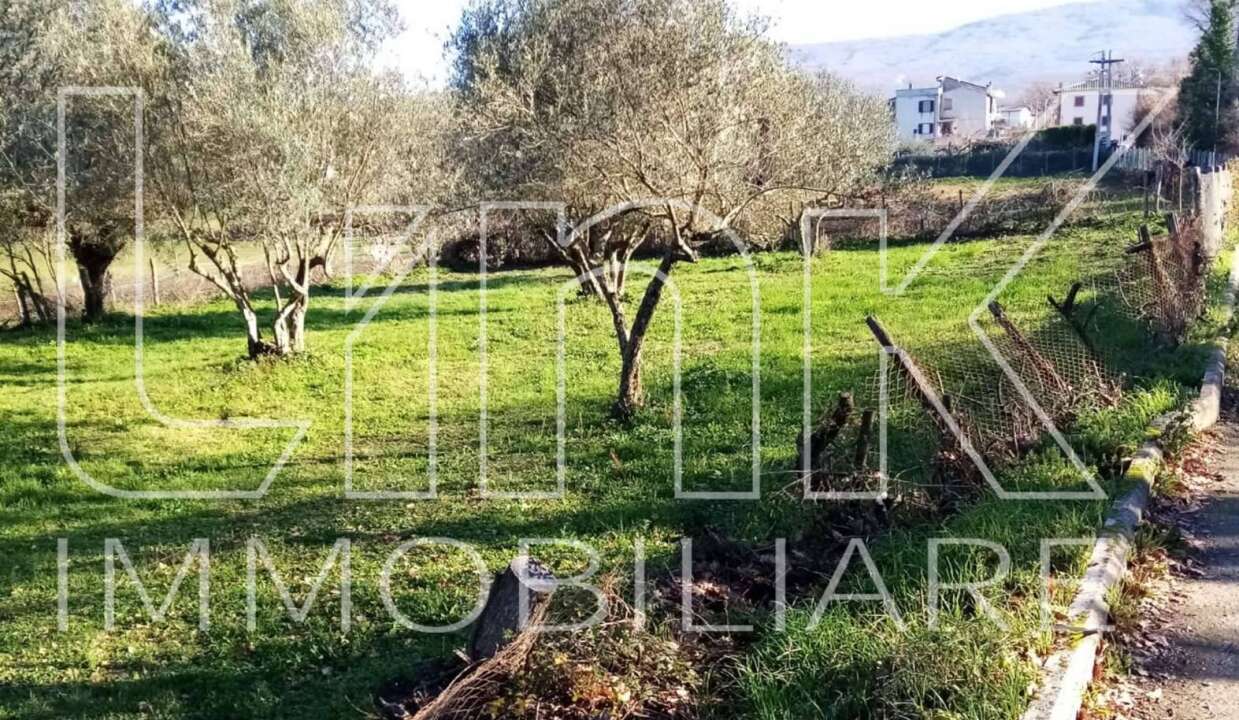 Terreno in vendita Strada del Giardino, Vetralla