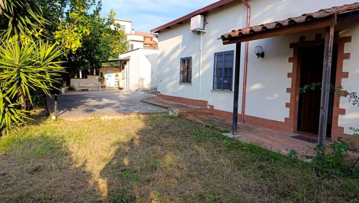 Casa indipendente via Venticinque Luglio, Tor Lupara, Fonte Nuova