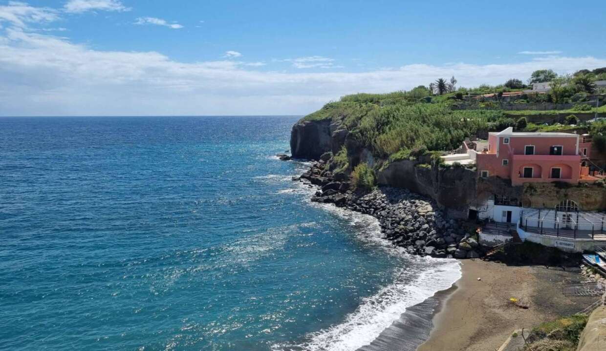 Appartamento in vendita via Calanave, Ventotene