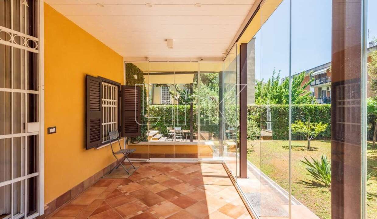 Villa in vendita via Antonio Cerasi, Roma