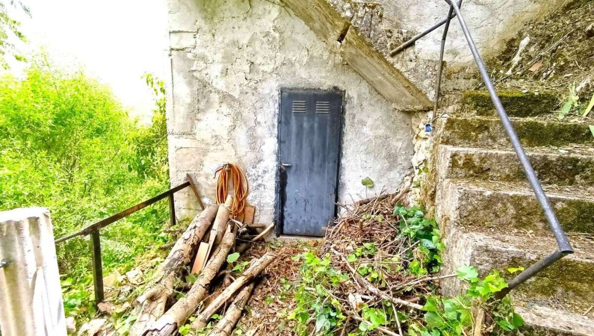 Casa indipendente in vendita via Piano, Ortona dei Marsi