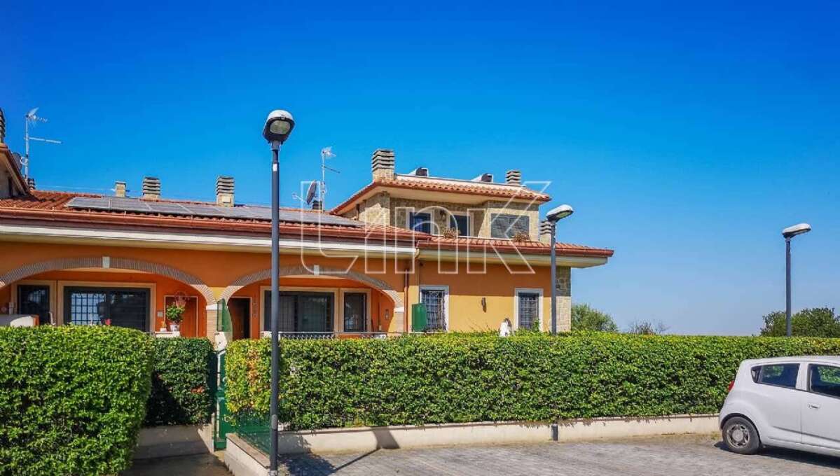 Villa in vendita via di San Matteo, Roma