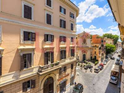 Appartamento in vendita via San Francesco a Ripa, Roma