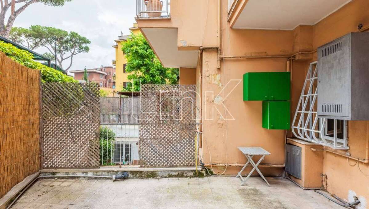 Appartamento in vendita in via del Vascello, Roma