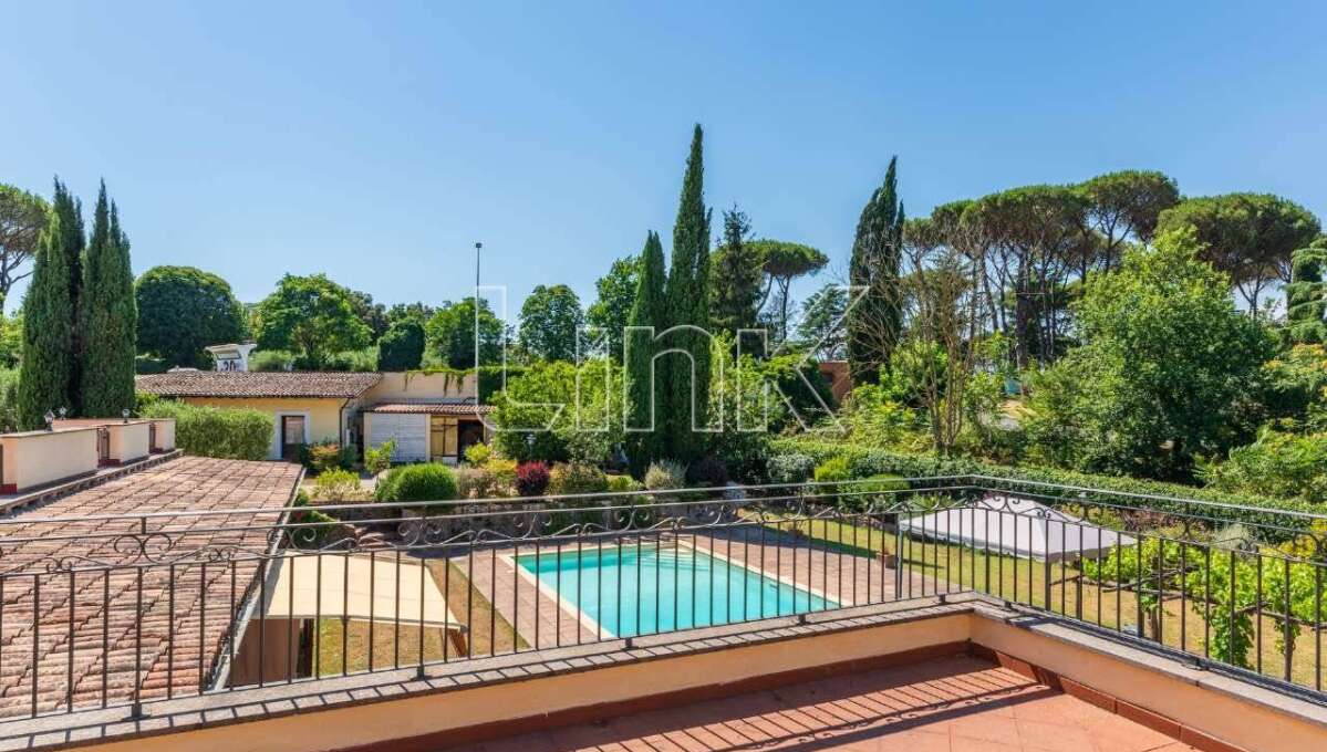 Villa indipendete in affitto via di Grottarossa, Roma