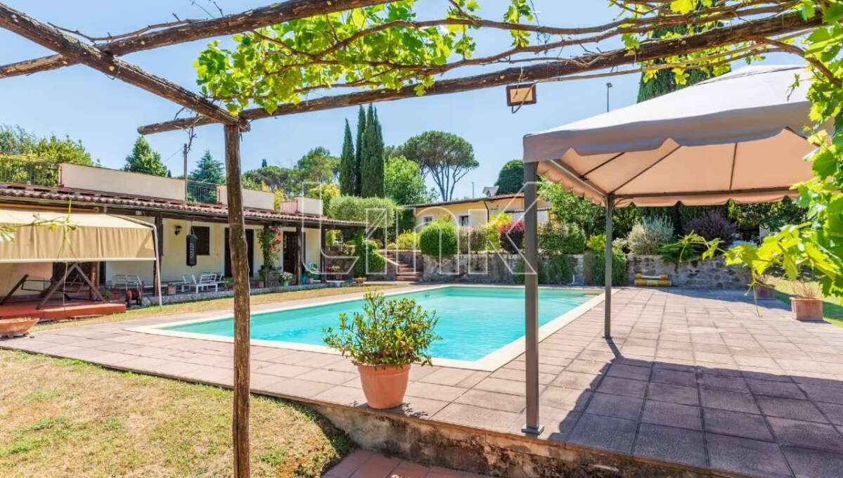 Villa indipendete in affitto via di Grottarossa, Roma