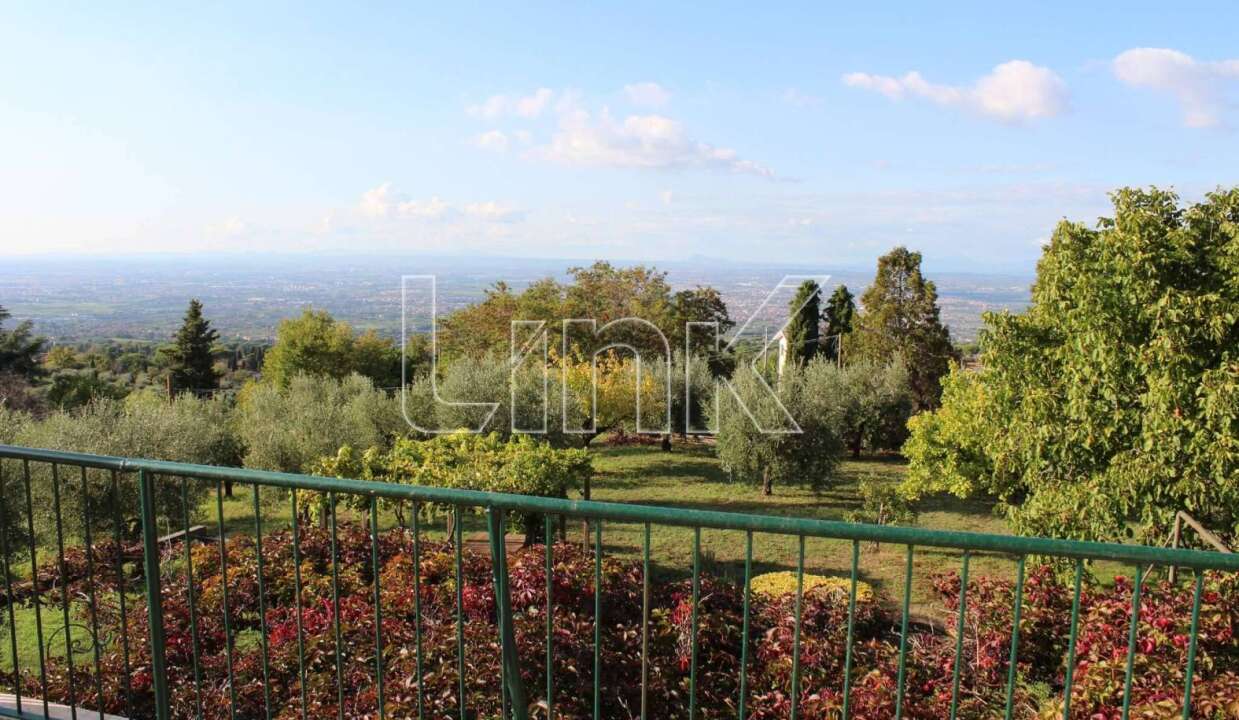 Villa unifamiliare in vendita via Tuscolo, Monte Porzio Catone