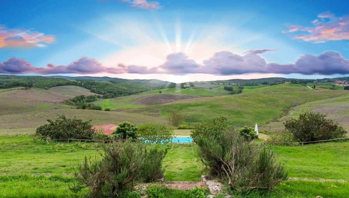 Casale in vendita in strada Radi, Provincia di Siena