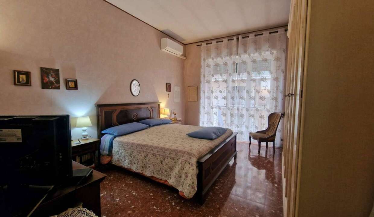 Appartamento in vendita Nuda Proprietà via Papiria, Roma