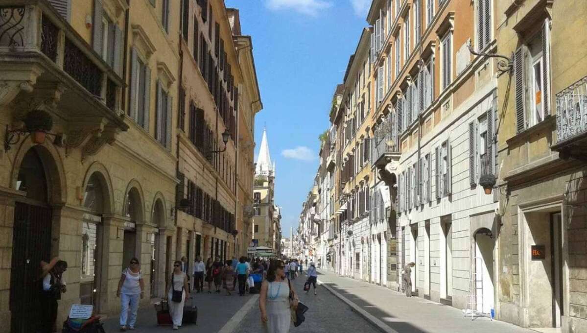 Appartamento in affitto via del Babuino, Roma