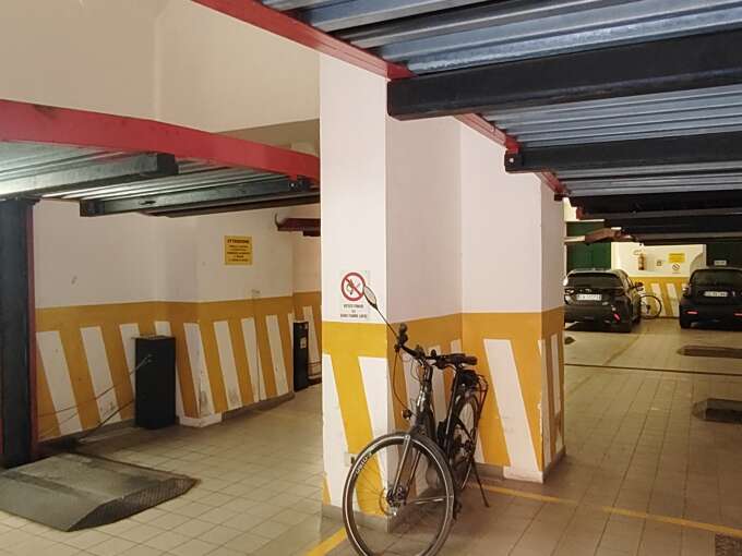 Posto auto in affitto Piazza Pigna, Roma