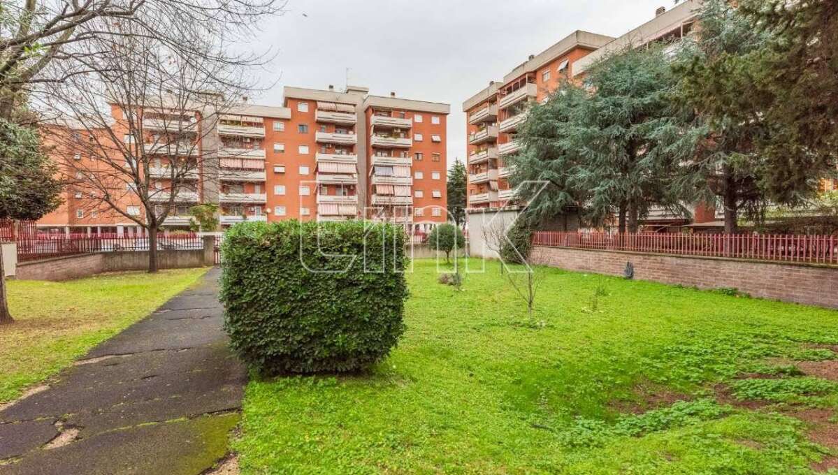 Appartamento in vendita in via Giuseppe Rosaccio, Roma