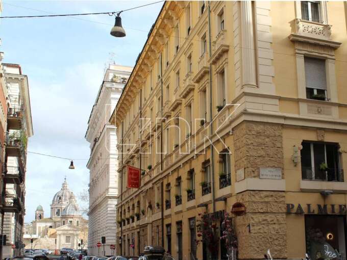 Appartamento in vendita via Muzio Clementi, Roma