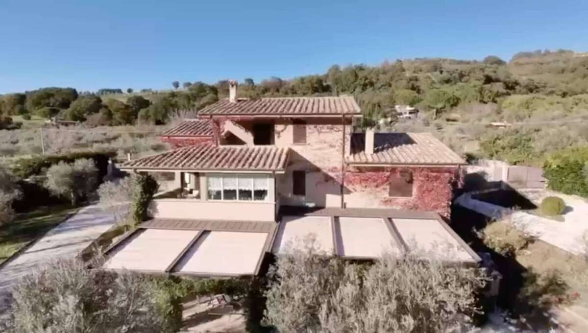 Villa in vendita via Antonio Gramsci, Toffia, Rieti