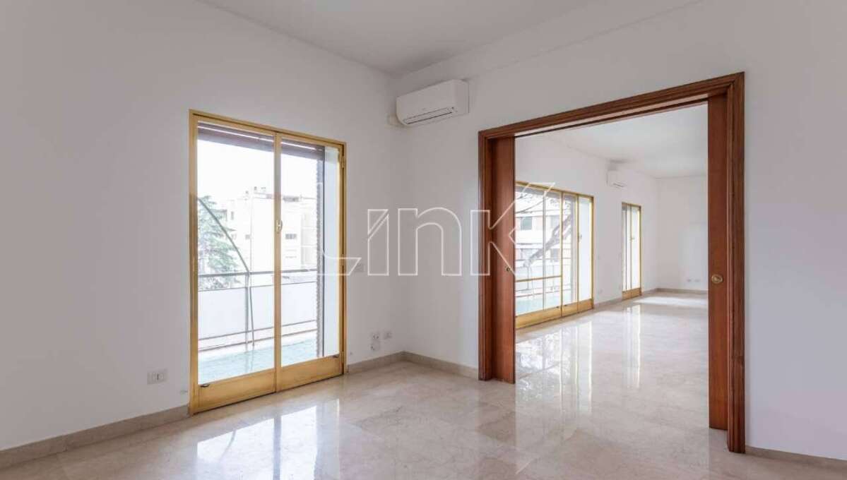 Appartamento in affitto viale Asia, Roma